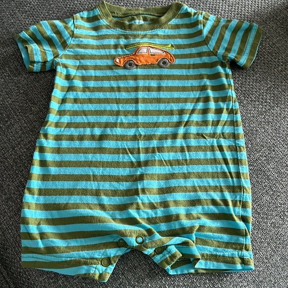 Preloved Carter’s rompers, set of 2, Size 6 - Picture 3 of 7